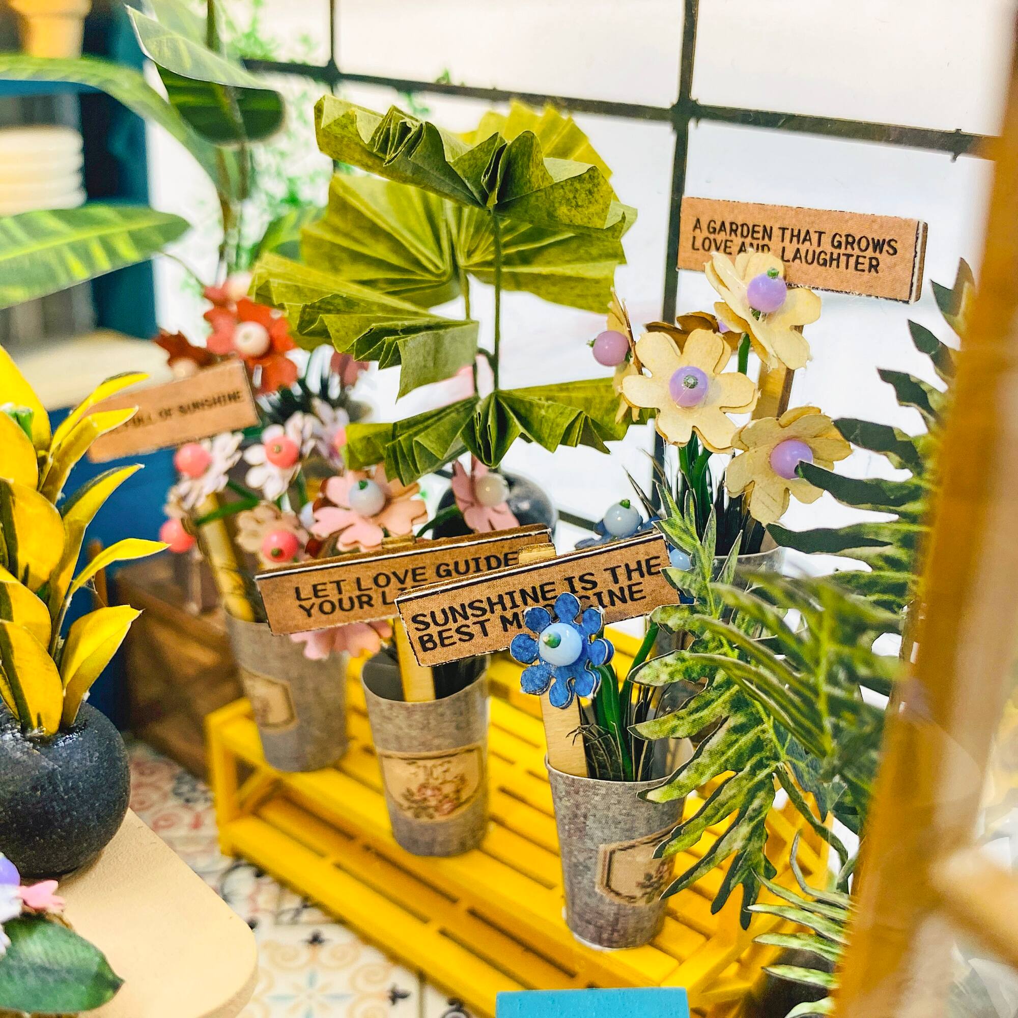 Sparkly Selections Sunshine Flower Green House DIY Miniature Kit